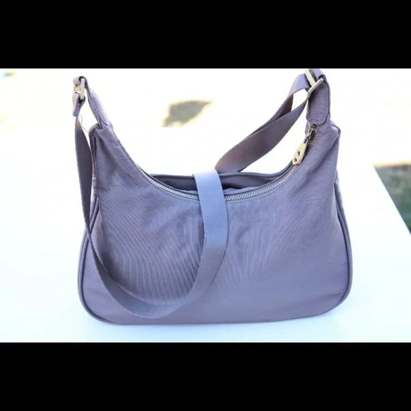 Baggallini cross body bag - Picture 7 of 8